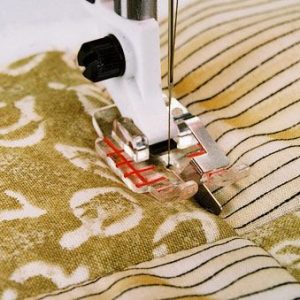 HUSQVARNA® VIKING® | Clear Stitch-in-Ditch Foot 920653096